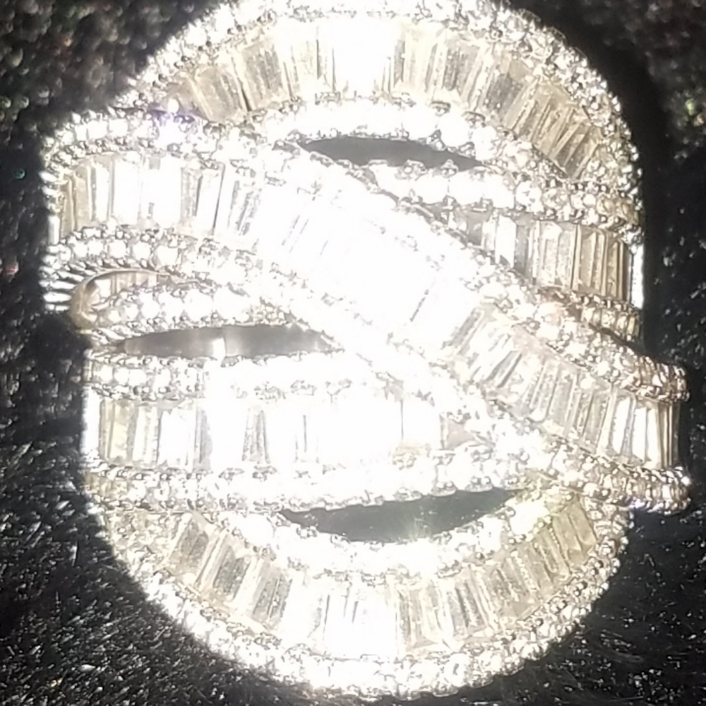 Statement Ring